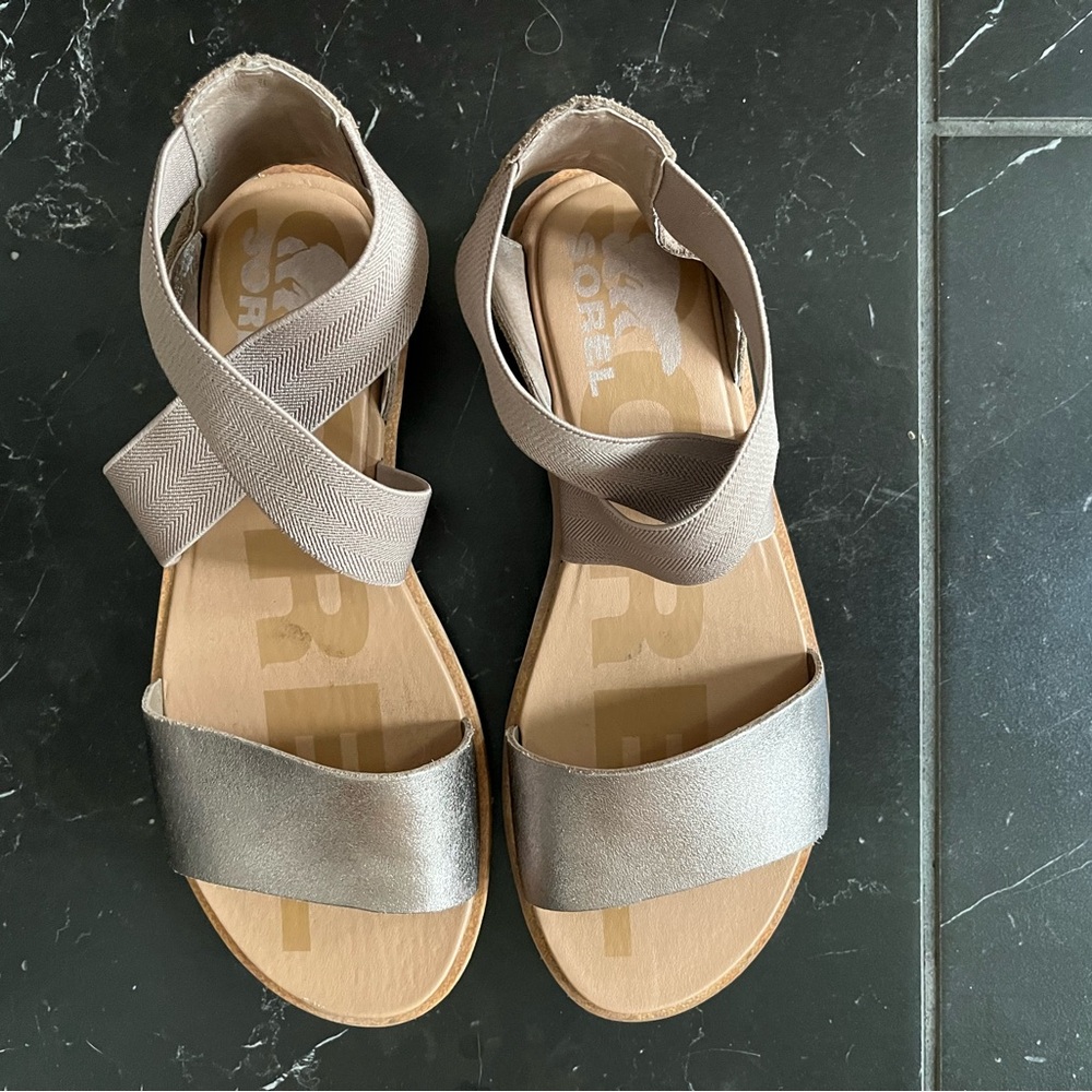 Sorel Ella Beige and Metallic Sandals
